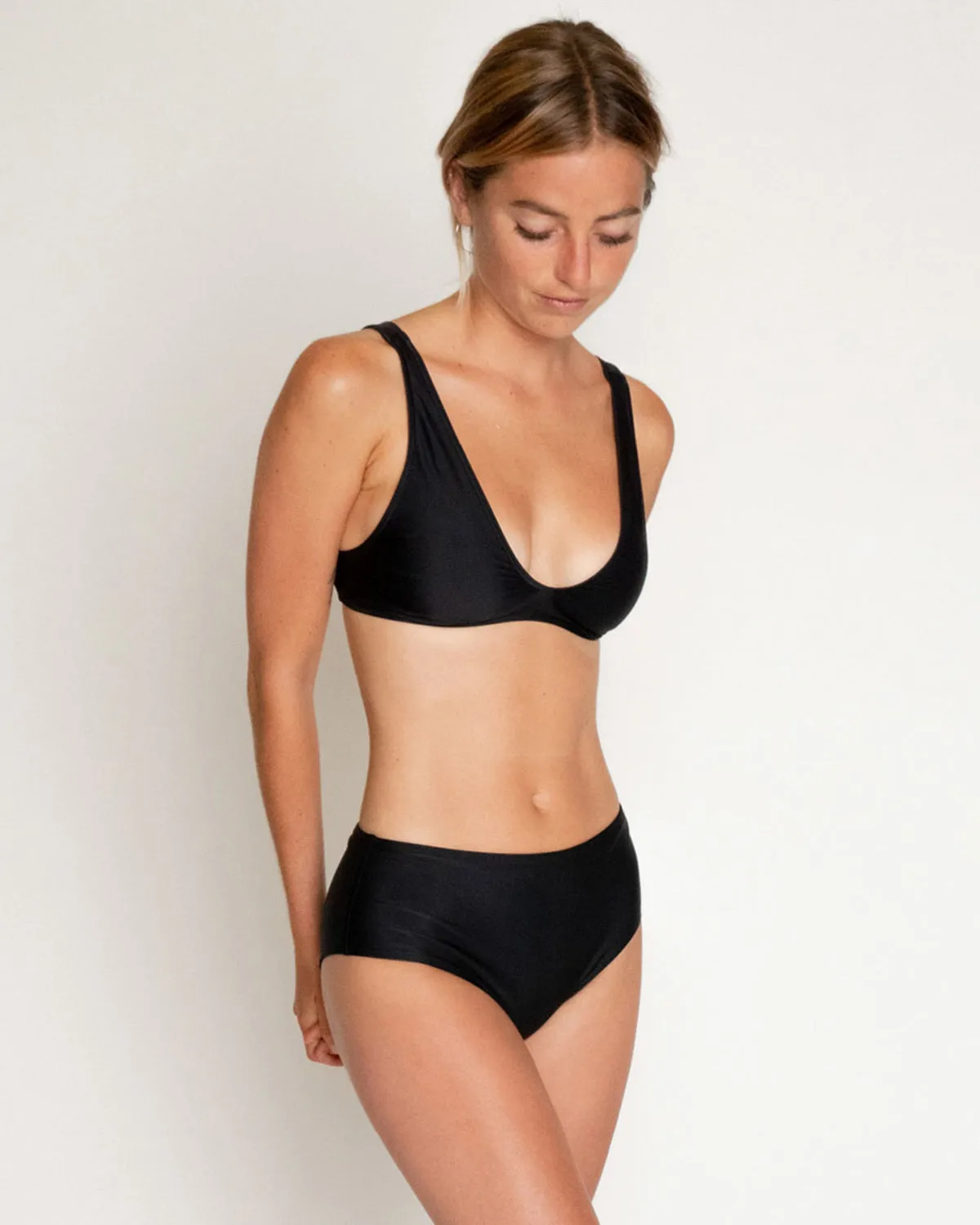 Brasilia High Waist Bikini Bottom - Black