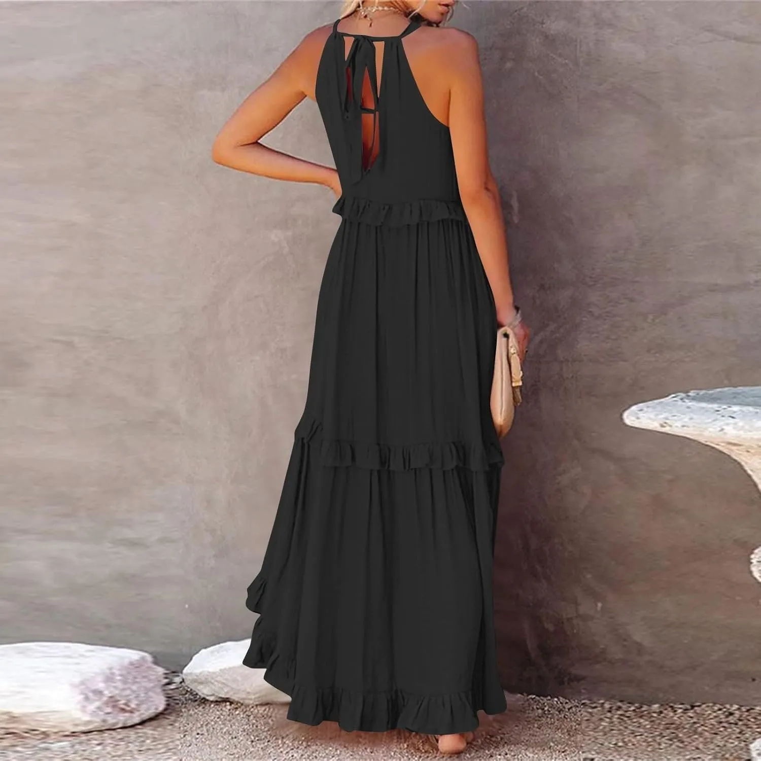 Maxi Dresses for Women 2025 Vacation Swing Flowy Tiered Dress Pretty Garden Halter Neck Long Smocked Ruffle Dresses