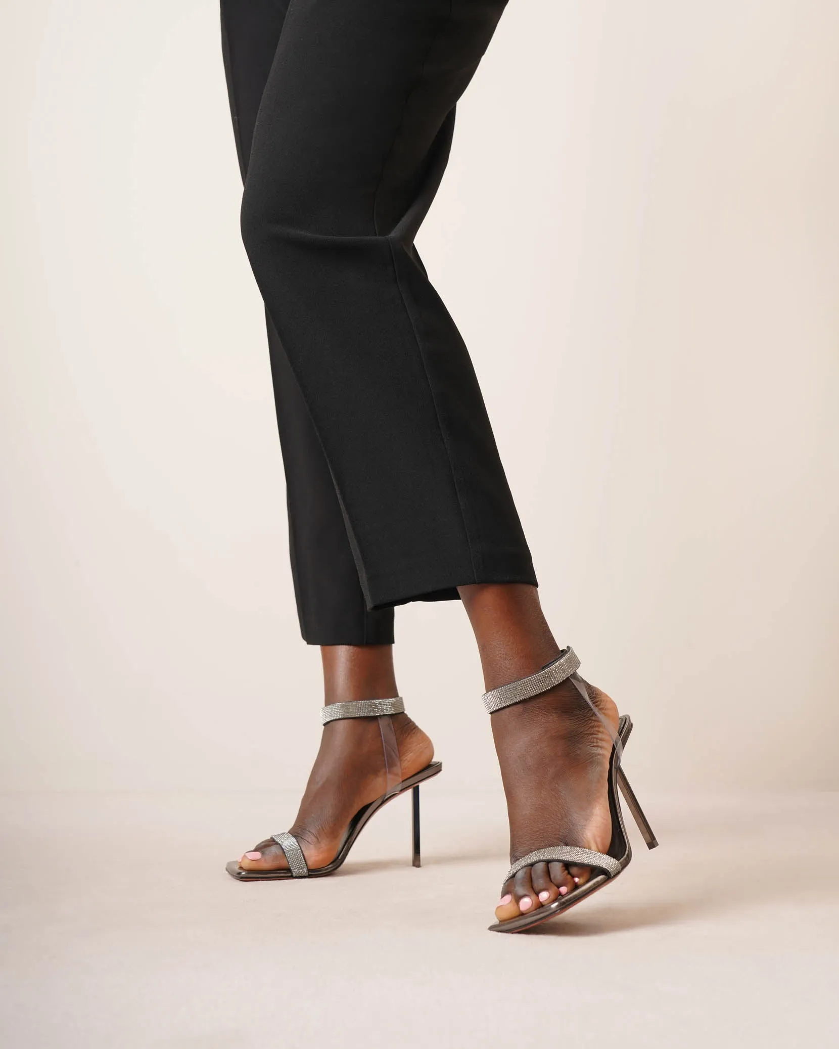 Rih 95 black crystal sandals