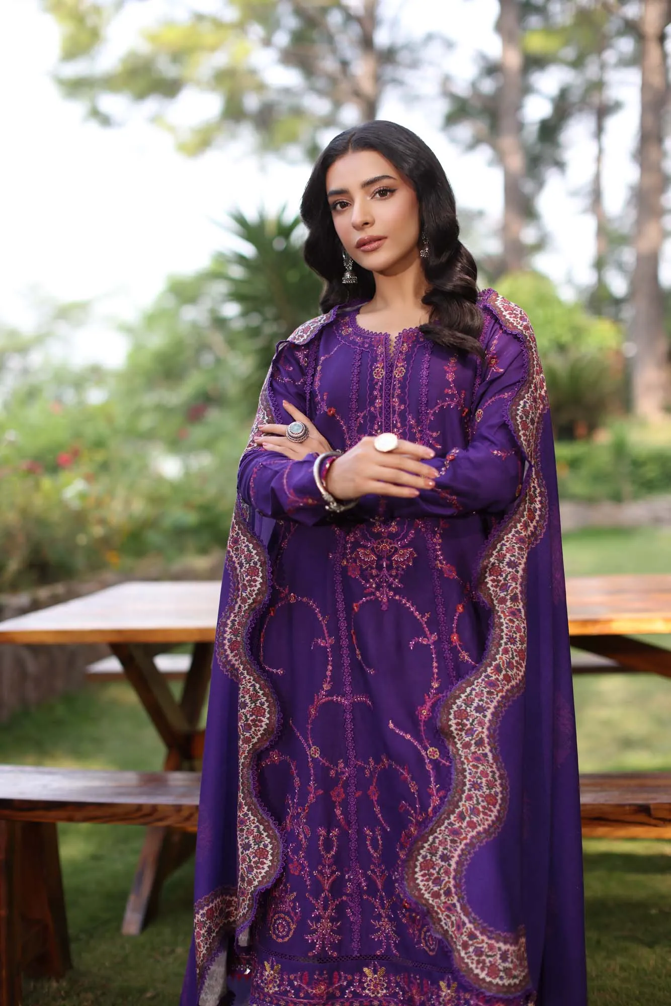 Saadia Asad Suzaankari Luxury Winter with Shawl – D6