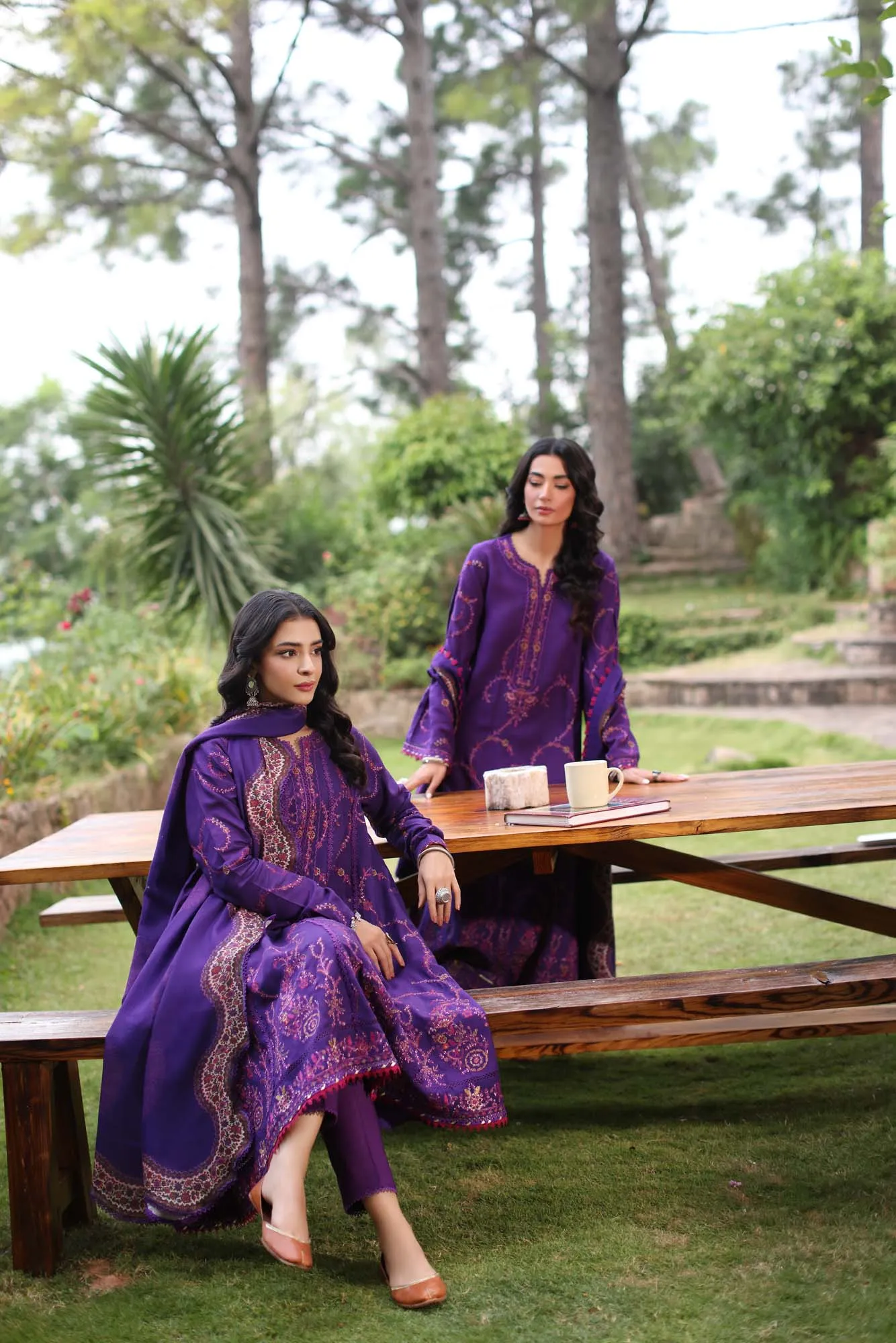 Saadia Asad Suzaankari Luxury Winter with Shawl – D6