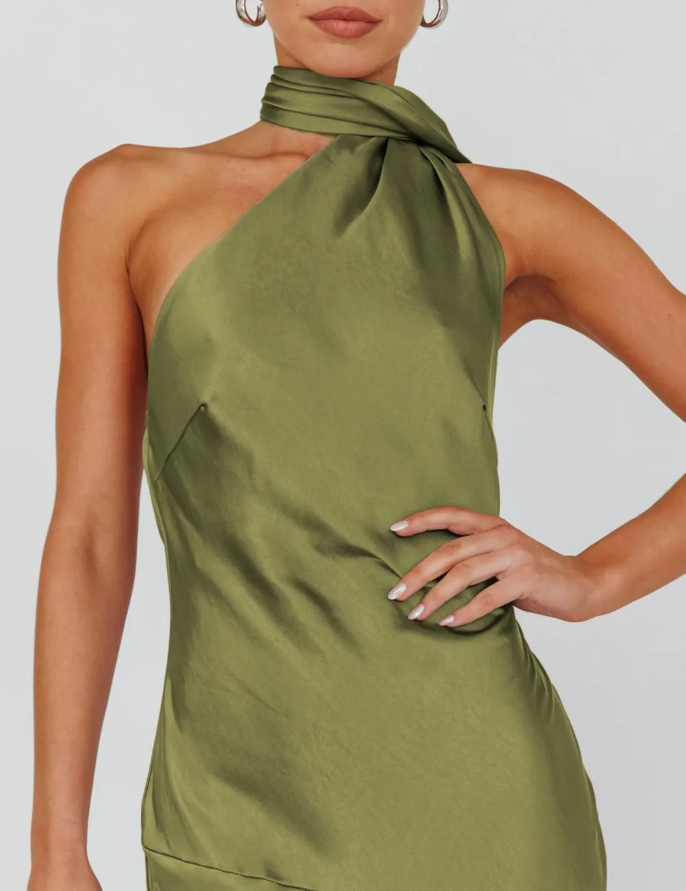 Sexy Satin Backless Halter Wedding Guest Dresses for Women Sleeveless Elegant Cowl Back Slit Midi Cocktail Dress Evening Gown