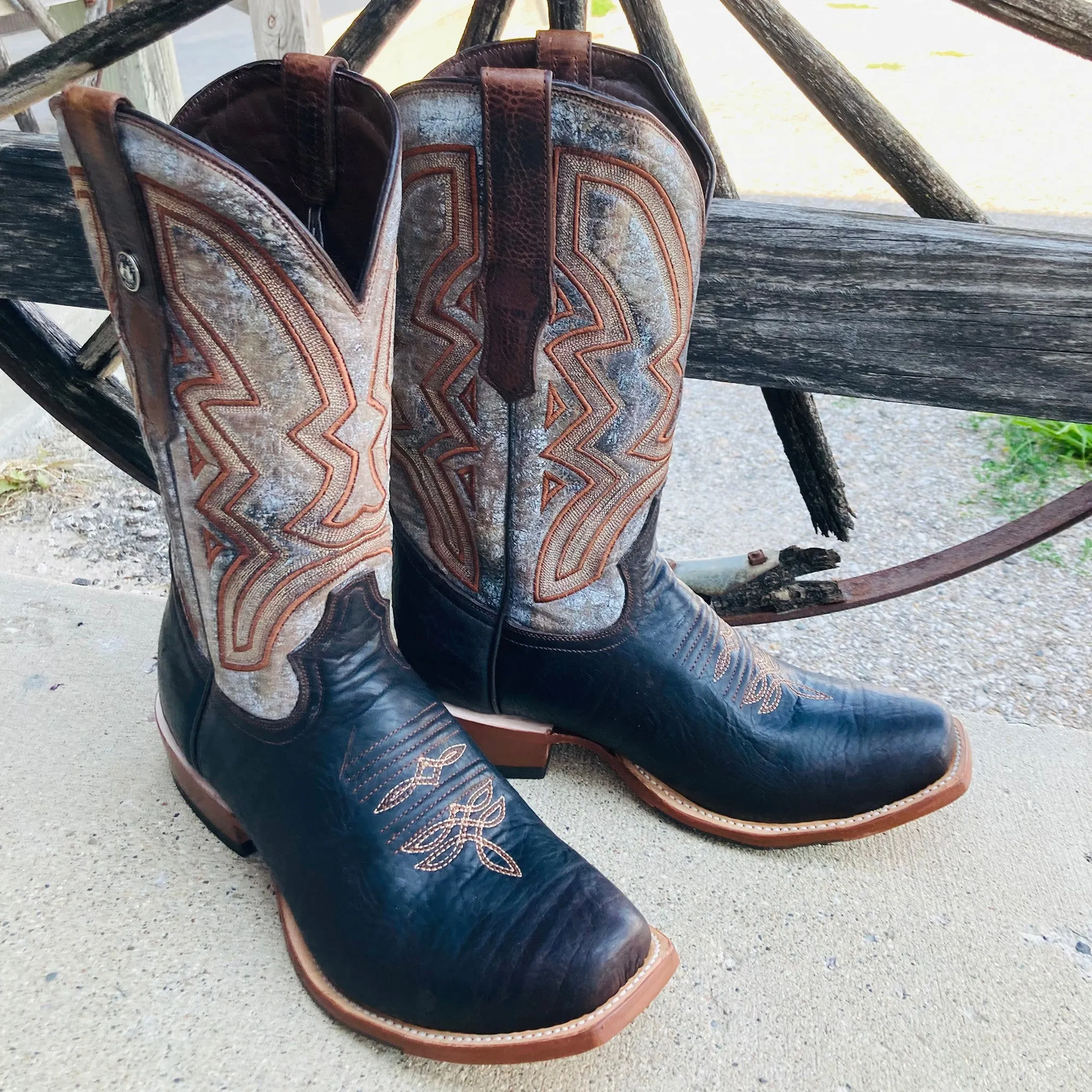 Tanner Mark Men's Brown Nicotine Puncher Toe Boots