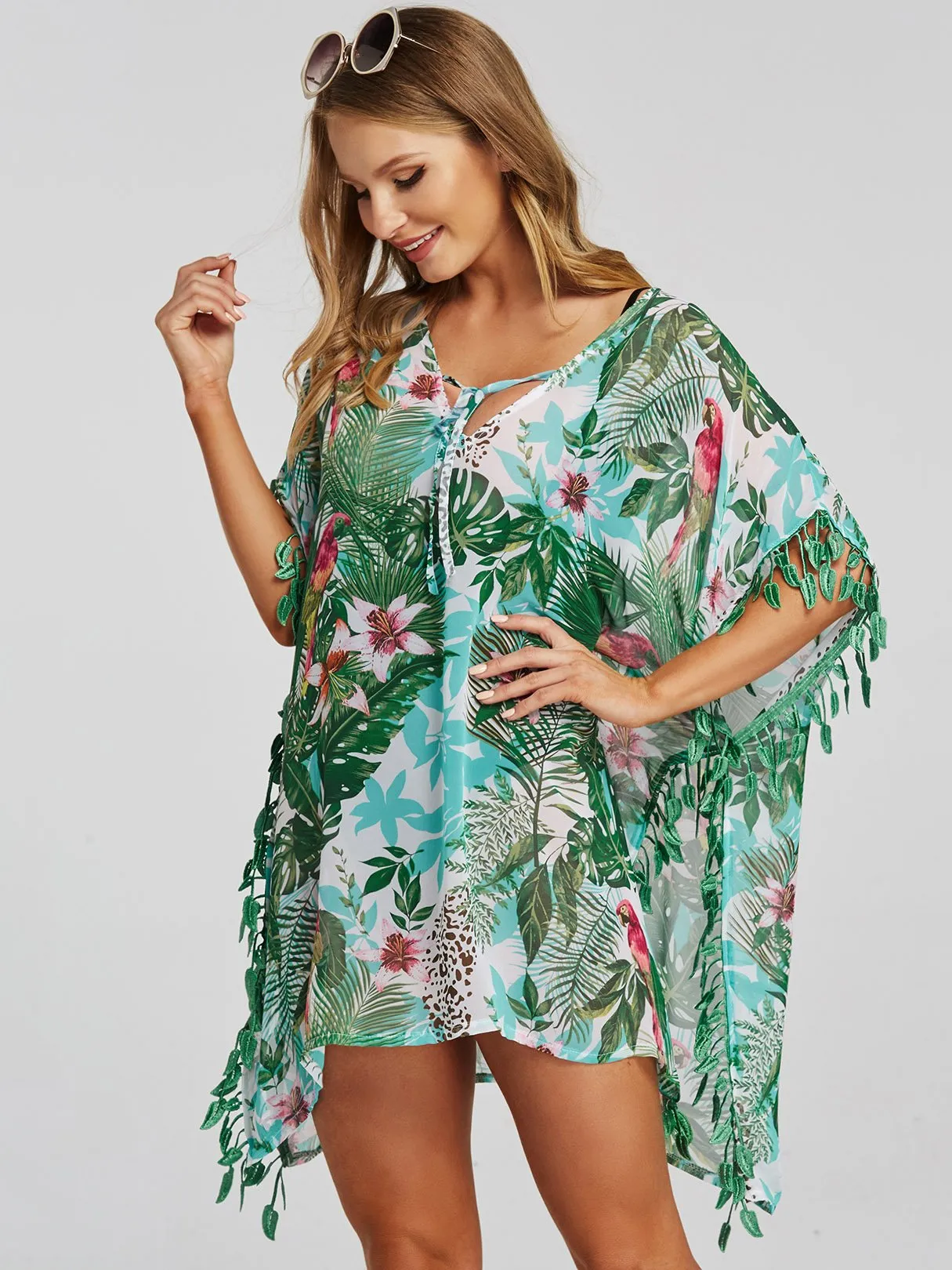 Wholesale Green V-Neck Half Sleeve Floral Print Tassel Slit Beachwear
