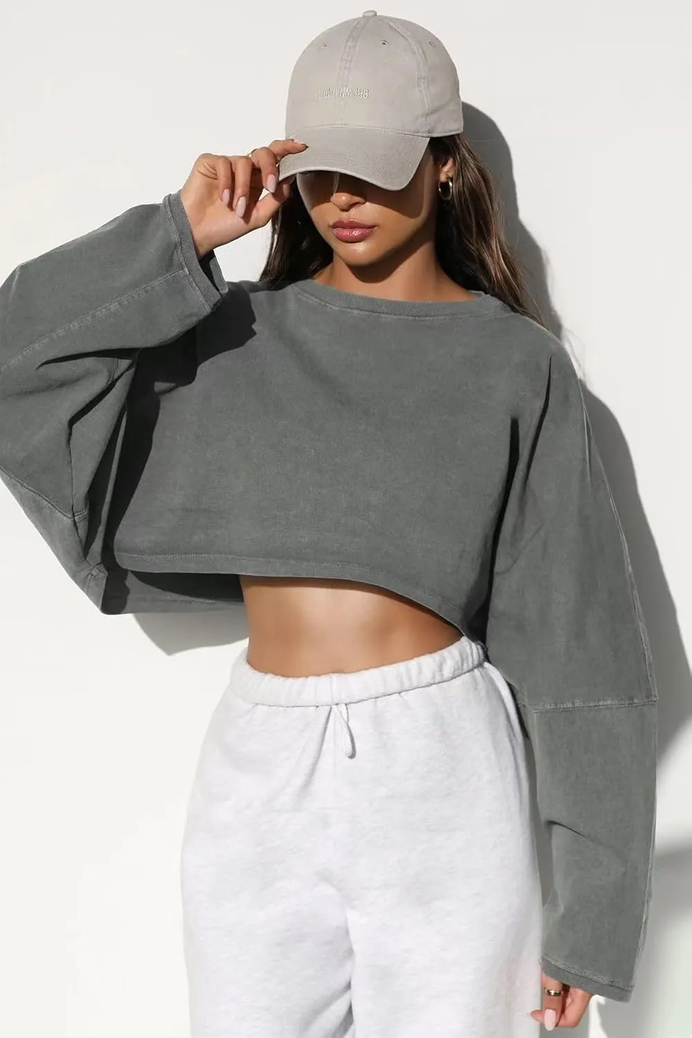 Women's Cropped Sweatshirt, Oversized Long Sleeve, Brown, Casual Athletic Wear