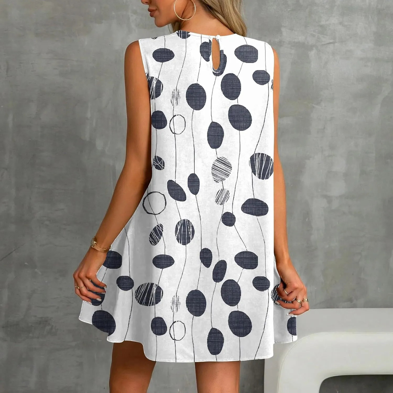 Women's Ruffle Hem Tank Dress Sleeveless Dress for Women Round Neck Casual Smock Summer Mini Dresses